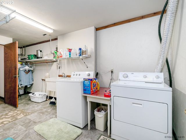 35170 Se HIGHWAY 211, Boring, OR 97009