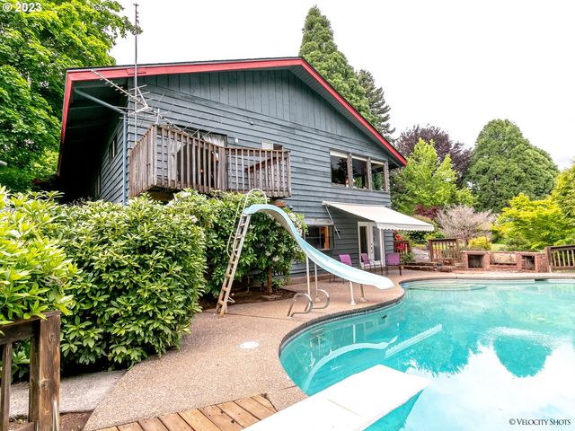 35170 Se HIGHWAY 211, Boring, OR 97009