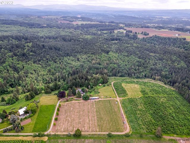 35170 Se HIGHWAY 211, Boring, OR 97009