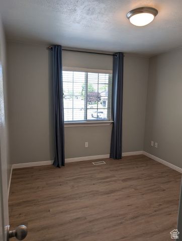 2237 W CRAIG LN, Syracuse, UT 84075