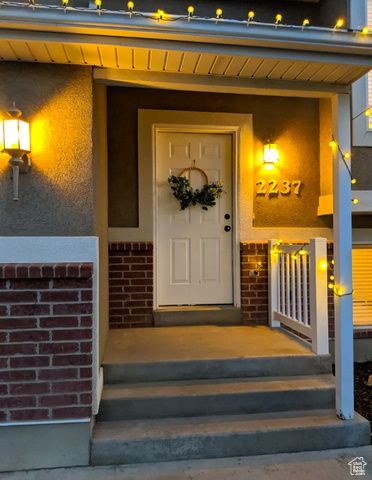 2237 W CRAIG LN, Syracuse, UT 84075