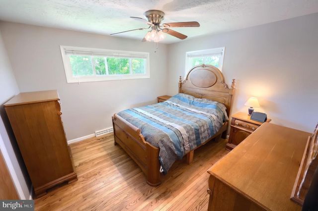 620 MEMORY LN, Red Lion, PA 17356