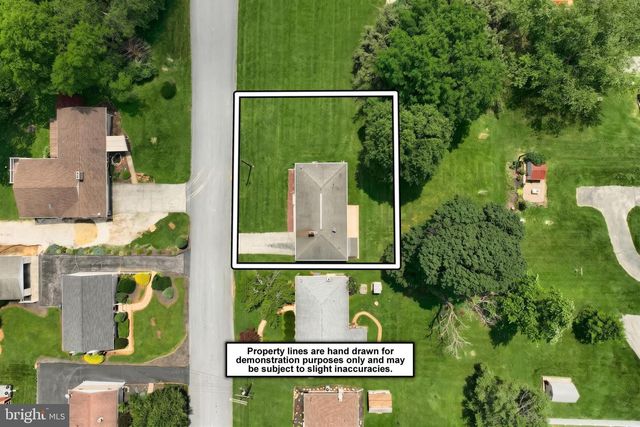 620 MEMORY LN, Red Lion, PA 17356