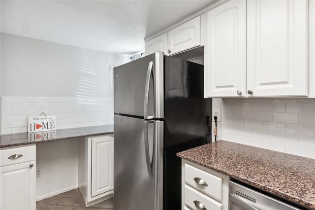 4609 W NORTH B STREET 111, Tampa, FL 33609