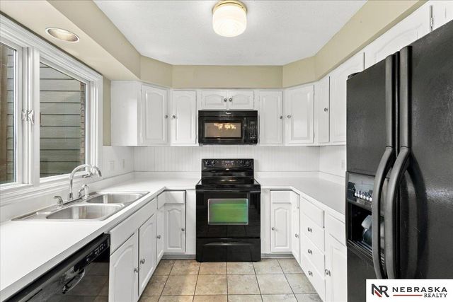 2628 Bishop Road, Lincoln, NE 68502