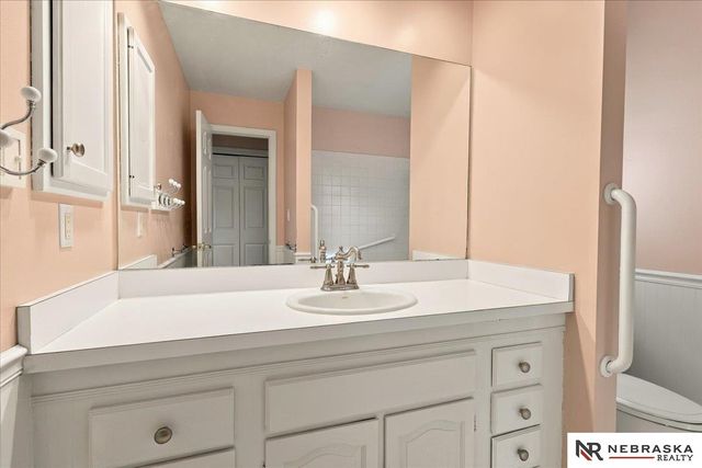 2628 Bishop Road, Lincoln, NE 68502