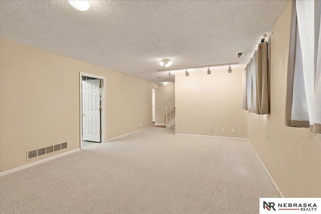 2628 Bishop Road, Lincoln, NE 68502