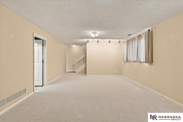 2628 Bishop Road, Lincoln, NE 68502