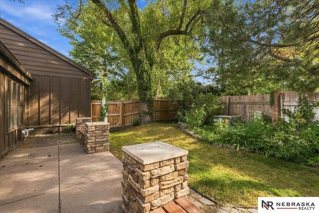 2628 Bishop Road, Lincoln, NE 68502