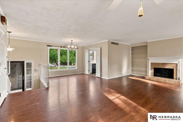 2628 Bishop Road, Lincoln, NE 68502