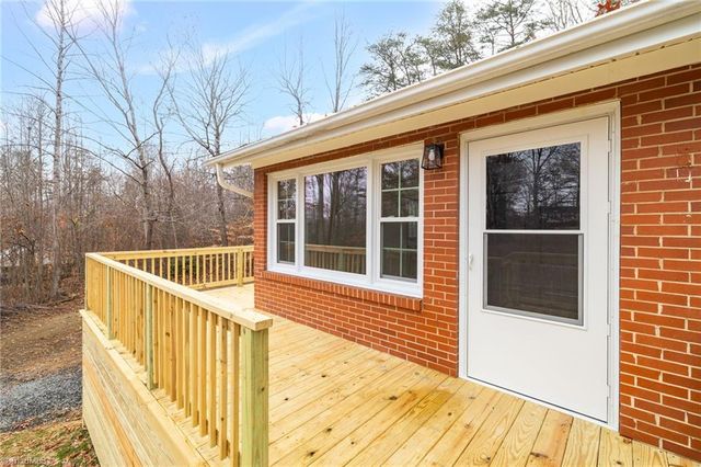 10301 Nc Highway 87, Reidsville, NC 27320