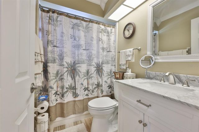 210 LINGER LANE, Sun City Center, FL 33573