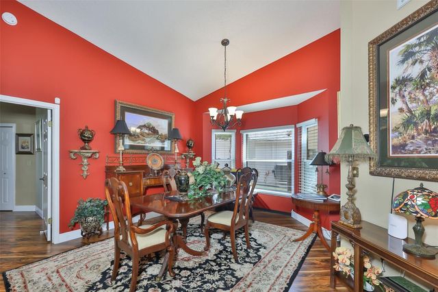 210 LINGER LANE, Sun City Center, FL 33573