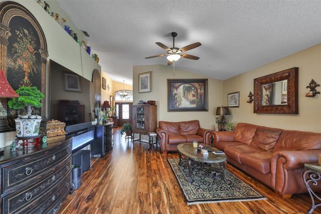 210 LINGER LANE, Sun City Center, FL 33573