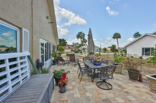 210 LINGER LANE, Sun City Center, FL 33573
