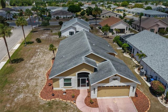 210 LINGER LANE, Sun City Center, FL 33573