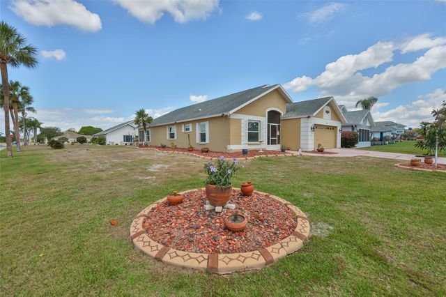 210 LINGER LANE, Sun City Center, FL 33573