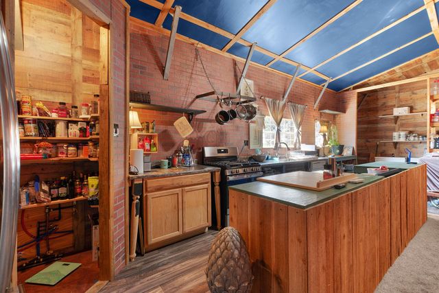 4314 County Road 108, Burnet, TX 78611