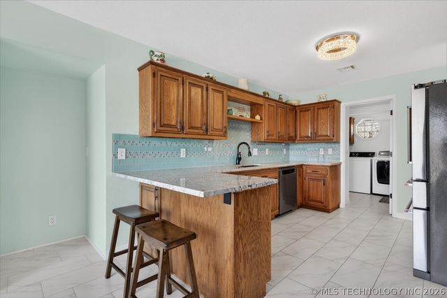 3730 E Mountain Road, Bartlesville, OK 74003