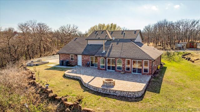 3730 E Mountain Road, Bartlesville, OK 74003