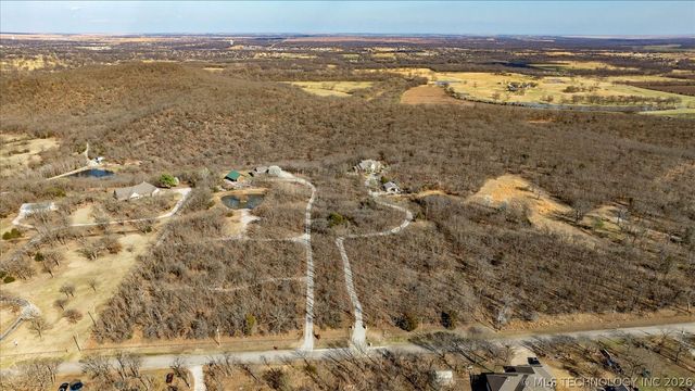 3730 E Mountain Road, Bartlesville, OK 74003