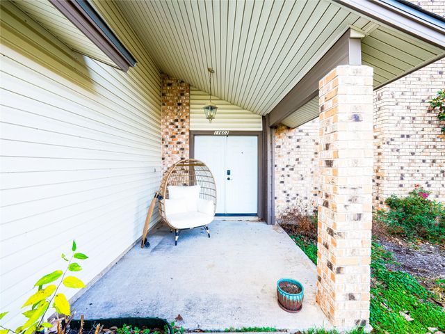 11602 Crosstimber DR, Austin, TX 78750