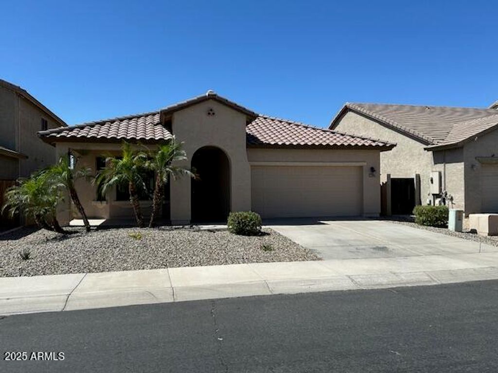 11815 W Daley Court, Sun City, AZ 85373