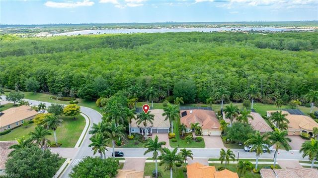10023 Escambia Bay CT, Naples, FL 34120