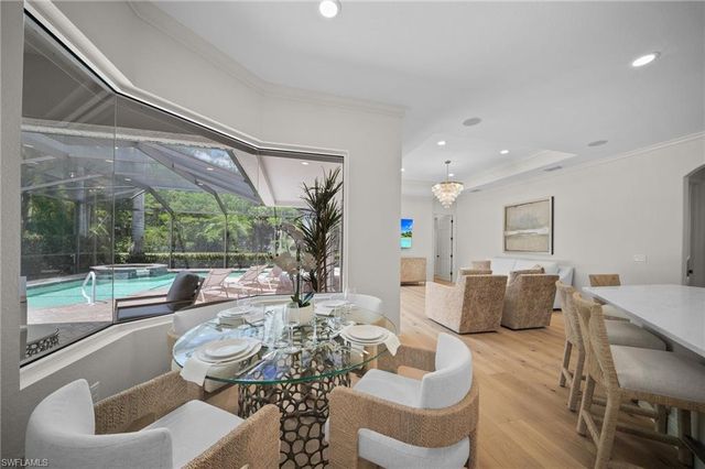 10023 Escambia Bay CT, Naples, FL 34120