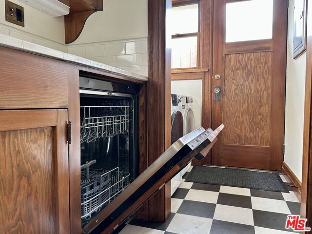 750 N Edinburgh Avenue, Los Angeles, CA 90046