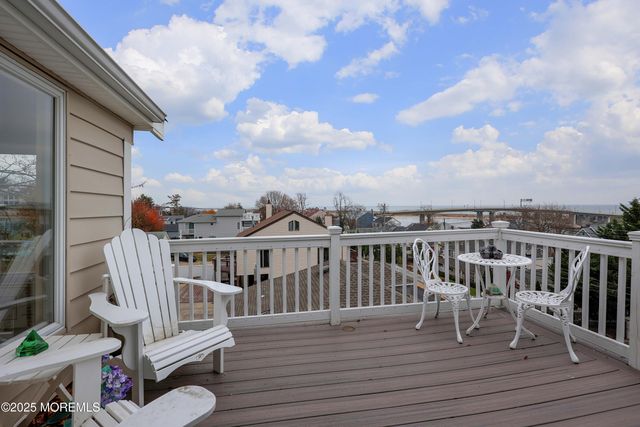 75 Portland Road, Highlands, NJ 07732