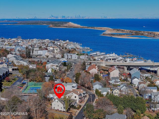 75 Portland Road, Highlands, NJ 07732