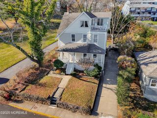 75 Portland Road, Highlands, NJ 07732