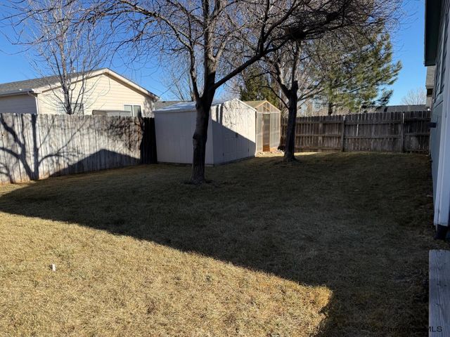 4716 SADDLEBACK DR, Cheyenne, WY 82001