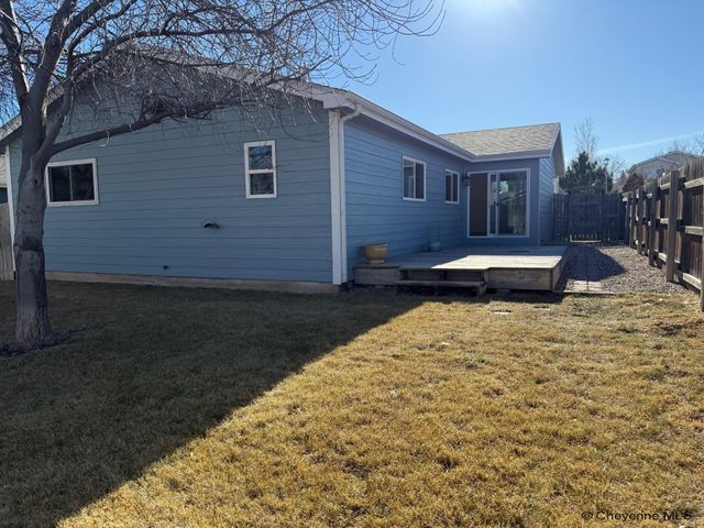 4716 SADDLEBACK DR, Cheyenne, WY 82001