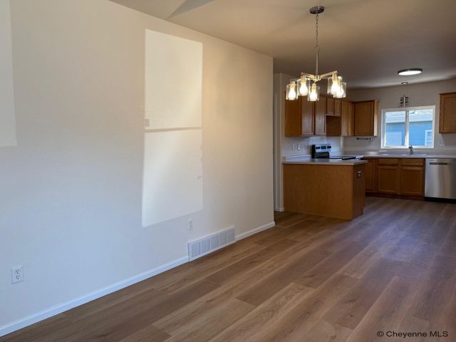 4716 SADDLEBACK DR, Cheyenne, WY 82001