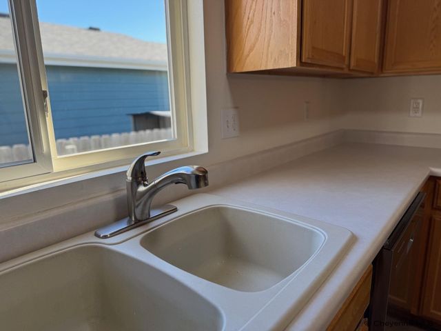 4716 SADDLEBACK DR, Cheyenne, WY 82001