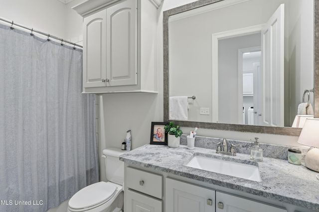 111 Camden Lake Drive, Madison, MS 39110