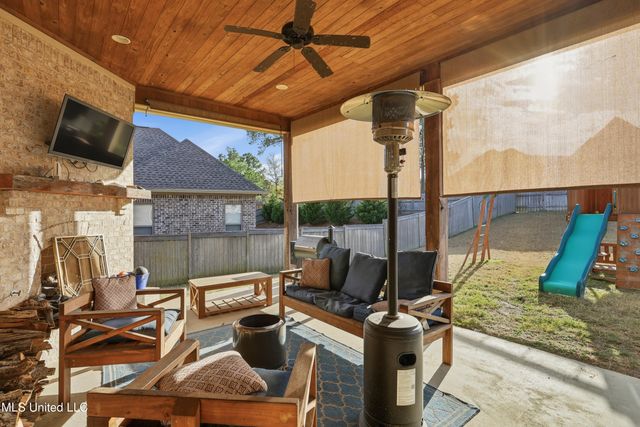 111 Camden Lake Drive, Madison, MS 39110