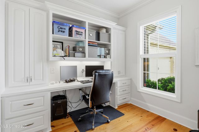 111 Camden Lake Drive, Madison, MS 39110