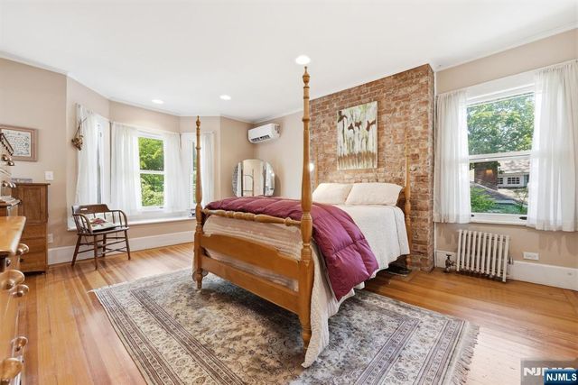 54 Myrtle Avenue, Montclair, NJ 07042