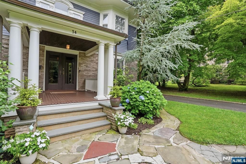 54 Myrtle Avenue, Montclair, NJ 07042
