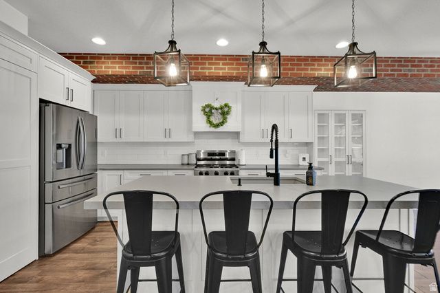 952 W 1910 S, Syracuse, UT 84075