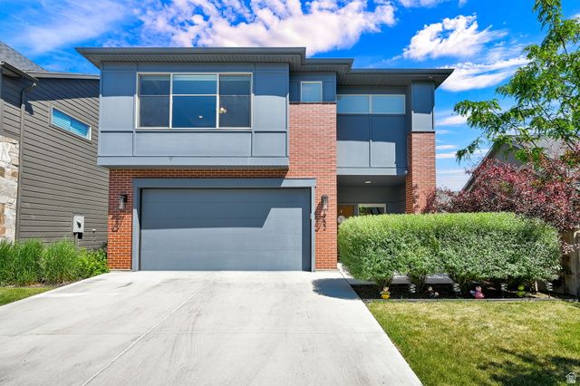 952 W 1910 S, Syracuse, UT 84075