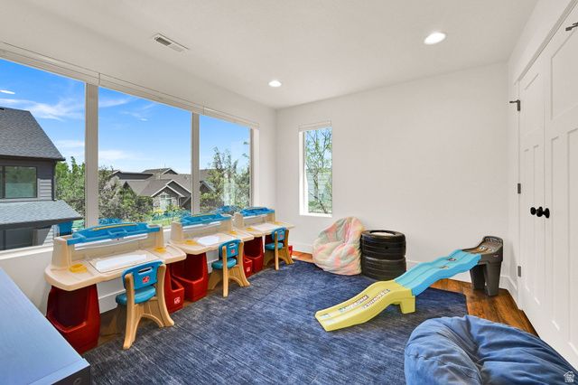 952 W 1910 S, Syracuse, UT 84075