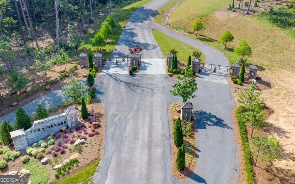 254 Highgrove Drive, Talking Rock, GA 30175