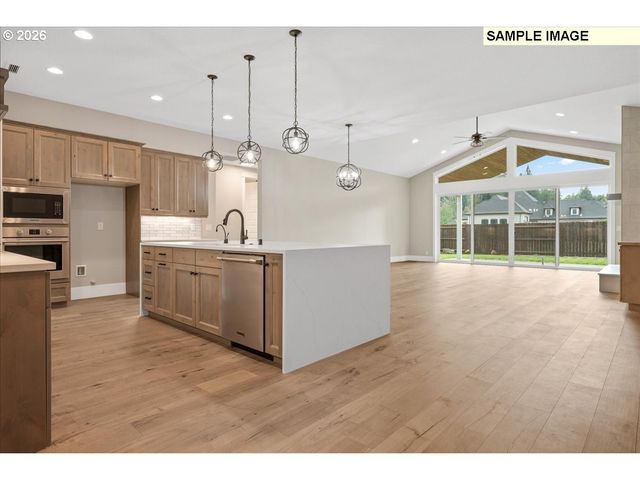 16021 Ne 180th 6, Brush Prairie, WA 98606