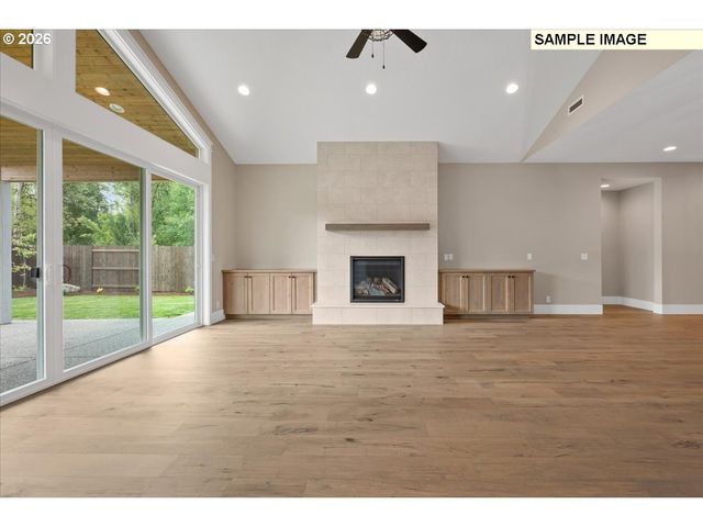 16021 Ne 180th 6, Brush Prairie, WA 98606