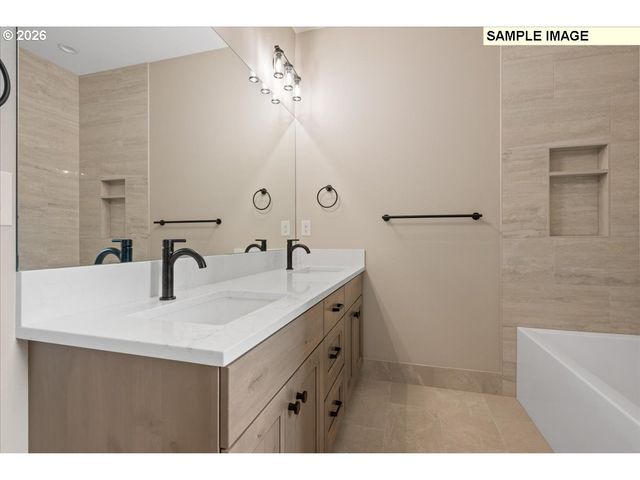 16021 Ne 180th 6, Brush Prairie, WA 98606