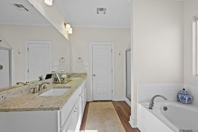 832 Marlstone Dr, Baton Rouge, LA 70810